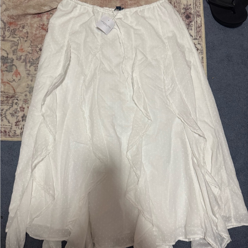 American Eagle Outfitters White A-Line Skirt